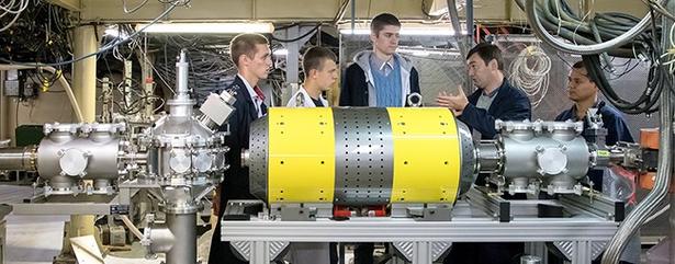 Объединенный институт ядерных исследований приглашает студентов к участию в Летней студенческой программе