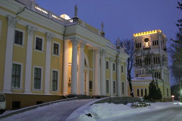До конца года можно бесплатно посетить дворец Румянцевых-Паскевичей в Гомеле
