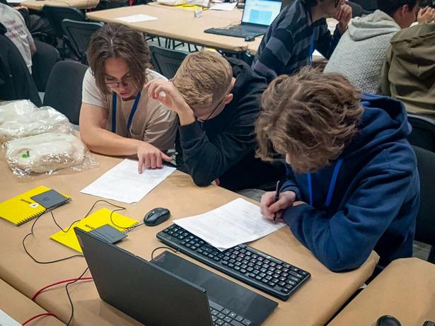 5334985187575664765.jpg 5334985187575664765.jpg