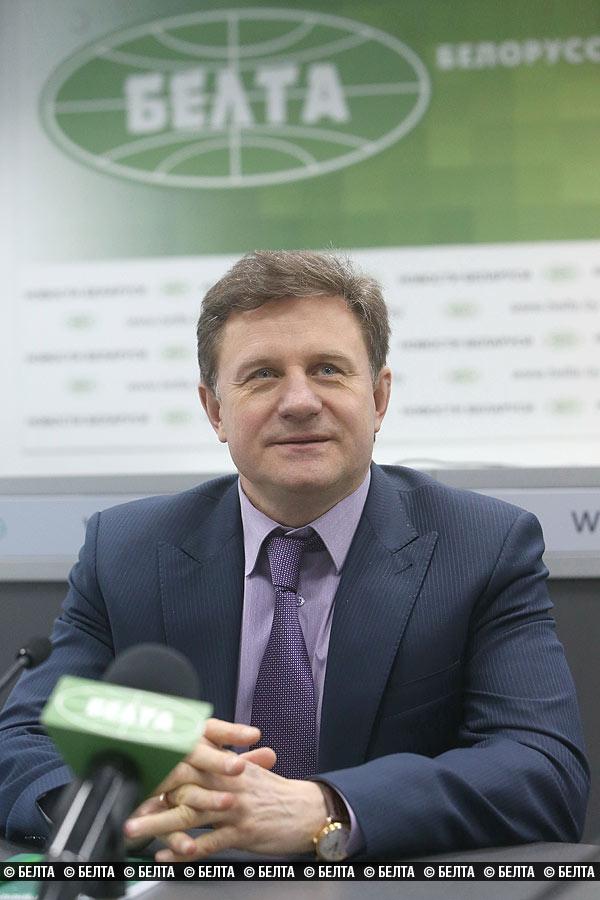 Министр образования Беларуси Михаил Журавков о централизованном тестировании, вступительной кампании, платном обучении и многом другом